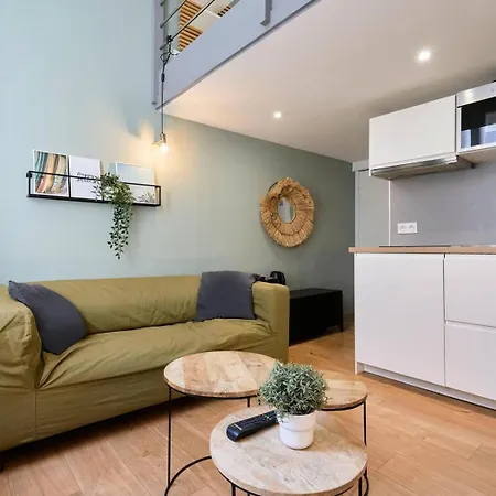 Beaux Arts : Equipe En Mezzanine * 릴