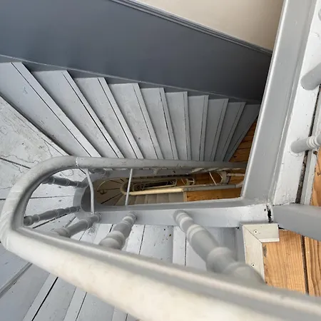 Beaux Arts : Equipe En Mezzanine Lille